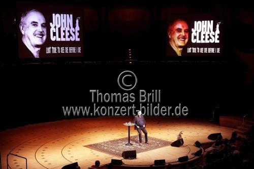 Britischer Komiker John Cleese gastiert mit seinem Programm „Last time to see me before I die“ in der Philharmonie Köln (© Thomas Brill)