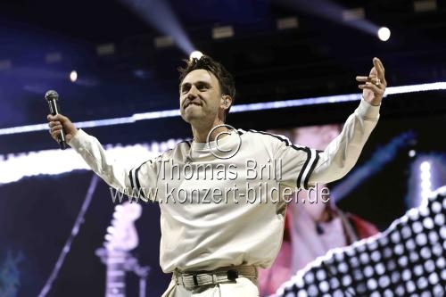 Deutscher Sänger Thomas Hübner alias Clueso gastierte auf seiner 