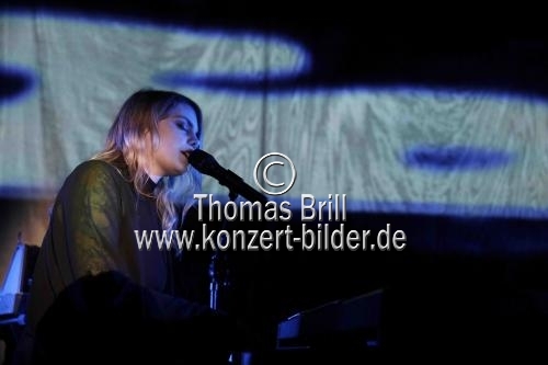 Kanadische Singer-Songwriterin Béatrice Martin alias Coeur de Pirate gastiert auf ihrer 