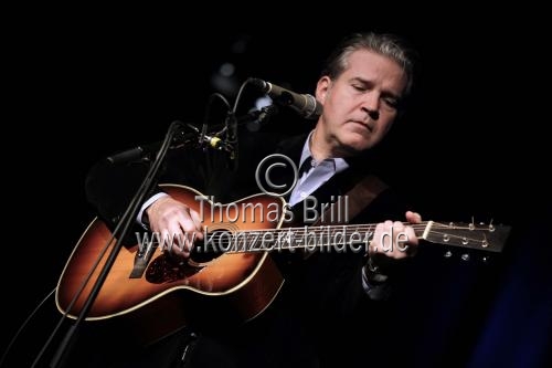 Britischer Sänger und Songwriter Lloyd Cole gastierte auf seiner 