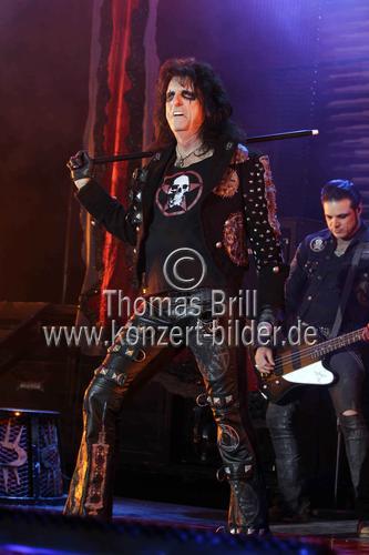 Amerikanische Rockmusiker Alice Cooper gastiert auf seiner 
