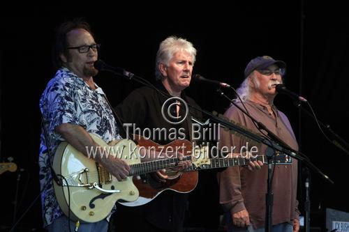 Amerikanische Folkrock-Band Crosby, Stills und Nash gastierte mit ihrem einzigen Deutschlandkonzert auf der Museumsmeile Bonn (&copy; Thomas Brill)