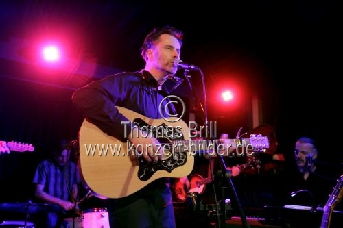 Deutsche Singer-Songwriter Dirk Darmstaedter gastiert auf seiner 