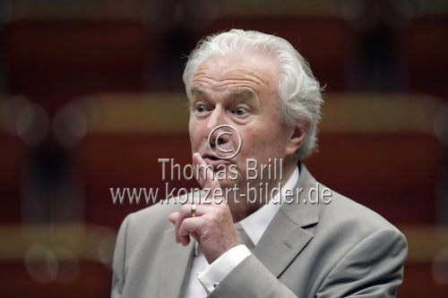 Englischer Dirigent Sir Colin Davis leitet das London Symphony Orchestra in der Philharmonie Köln  (&copy; Thomas Brill)