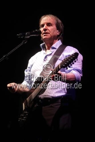 Irische Sänger Chris De Burgh gastiert auf seiner 
