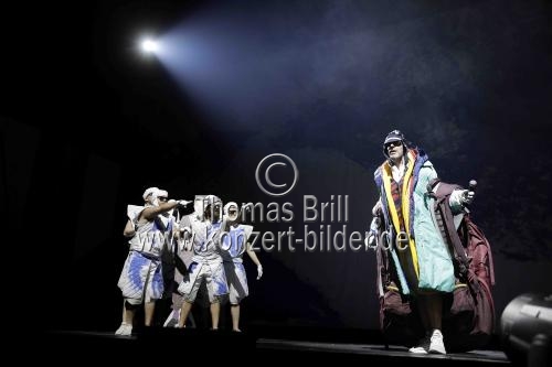 Deutsche Hip-Hop-Formation Deichkind gastiert auf ihrer 