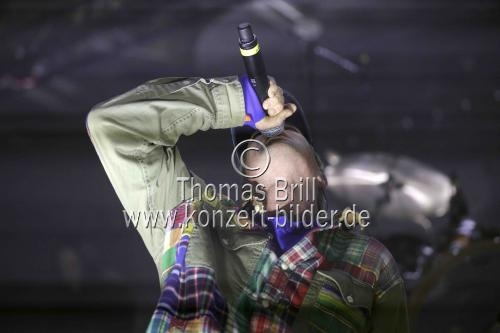 Deutscher Rapper Daniel Ebel alias Dendemann gastiert auf seiner 