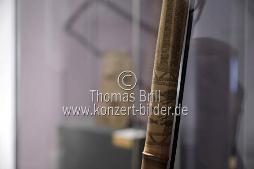 Ausstellung „Der Wilde schlägt zurück“ – Kolonialzeitliche Europäerdarstellungen“ gastiert vom 16. März bis 3. Juni 2018 im Rautenstrauch-Joest-Museum Köln (© Thomas Brill)