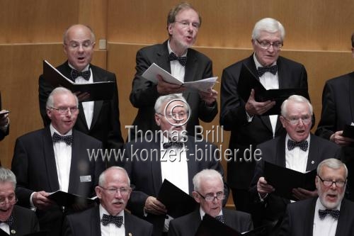 Deutz-Chor Köln und die Württembergische Philharmonie Reutlingen gastieren unter der Leitung von Heinz Walter Florin gastieren mit dem Konzert 