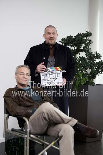 Dreharbeiten zum TATORT Die Berater aus Köln mit Ballauf (Klaus J. Behrendt) und Schenk (Dietmar Bär) im LVR-Turm Köln (&copy; Thomas Brill)