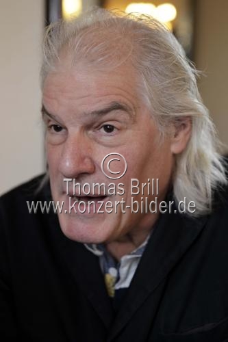 Deutsche Tanz-Choreograph und Filmemacher Klaus Dilger im Interview über seine Tätigkeit als Koordinator des 