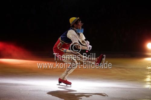 Disney on Ice – 100 Jahre voller Zauber gastiert vom 04. bis 06. November 2016 mit sechs Shows in der Lanxess-Arena Köln (© Thomas Brill)