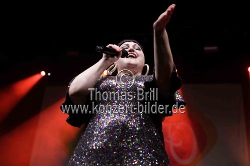 Amerikanische Post-Punk-Sängerin Beth Ditto gastiert auf ihrer 