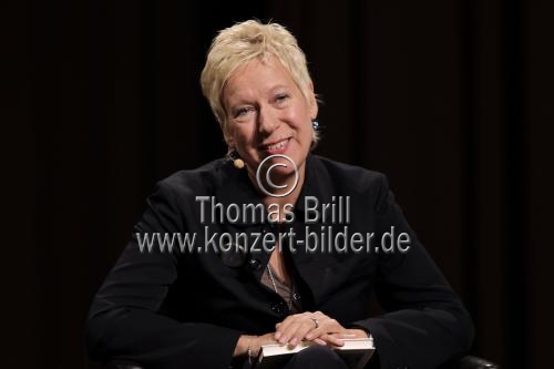Deutsche Regisseurin, Schriftstellerin und Produzentin Doris Dörrie  liest aus ihrem neuem Buch 