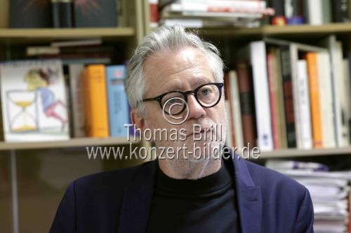 Geschäftsführer des Theater am Dom Köln Oliver Durek im Interview bezüglich Planung, Inszenierung und Wirtschaften eines Theaterensembles ohne öffentliche Förderung im Theater am Dom Köln (© Thomas Brill)