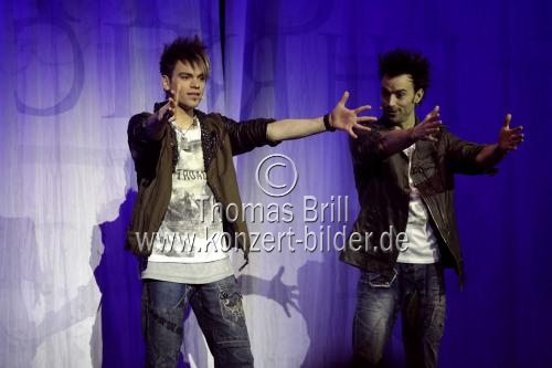 Deutsches Showmagier-Duo Ehrlich Brothers gastiert auf ihrer 