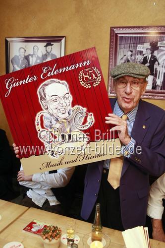 Kölner Krätzchensänger Günter Eilemann präsentiert zu seinem 85. Geburtstag seine neue CD 