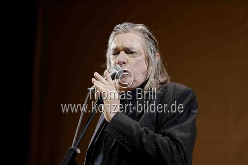 Deutsche experimentelle Rock-Band Einstürzende Neubauten gastiert auf ihrer 