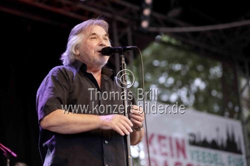 Deutsche Musiker Tommy Engel gastiert auf seiner 