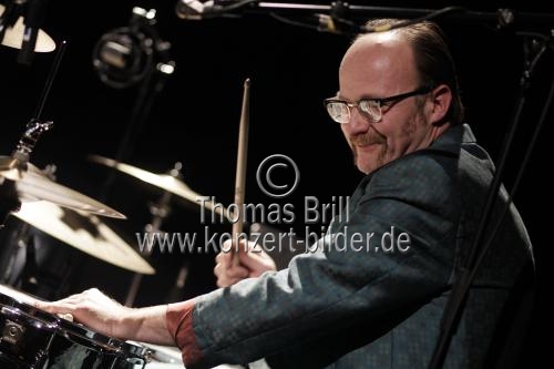 Deutsche Indie-Pop-Band Erdmöbel gastiert mit Sänger Markus Berges auf ihrer 