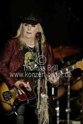 Amerikanische Singer/Songwriterin Melissa Etheridge gastiert auf ihrer 