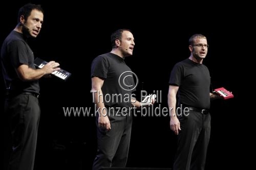 Deutsches Komikertrio Eure Mütter gastiert mit ihrem Programm 