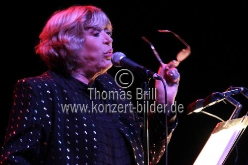 Britische Musikerin Marianne Faithfull gastiert auf ihrer 