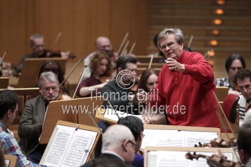 Russische Dirigent Vladimir Fedoseyev leitet das Tschaikowsky Sinfonieorchester Moskau in der Philharmonie Köln (© Thomas Brill)