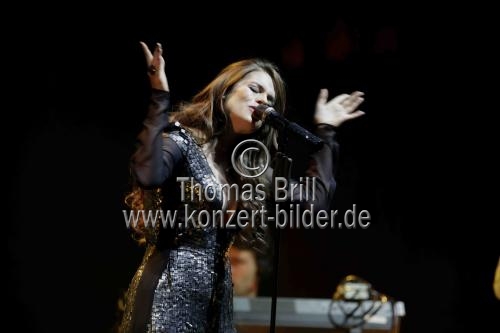 Deutsche Pop- und Jazzmusikerin Femme Schmidt gastiert auf ihrer 