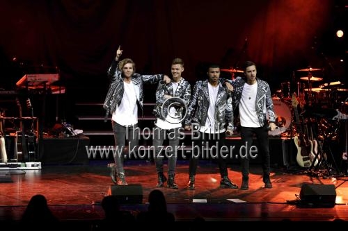 Deutsche Schlager-Boygroup Feuerherz gastiert im Musical Dome Köln (© Thomas Brill)