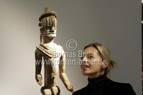 Cologne Fine Art & Antiques-Die Kunstmesse mit dem Angebotsspektrum von der Antike bis zur Nachkriegskunst gastiert vom 19. bis 23. November 2008 in der Messe Halle 3.2  Köln (© Thomas Brill)