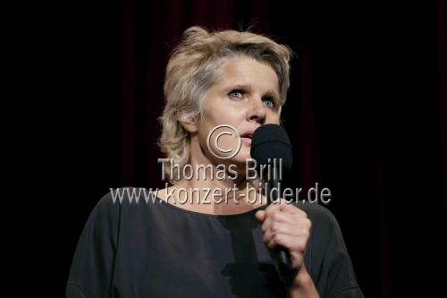 Deutsche Soziologe Aladin El-Mafaalani diskutiert mit der deutschen Philosophin Svenja Flaßpöhler 