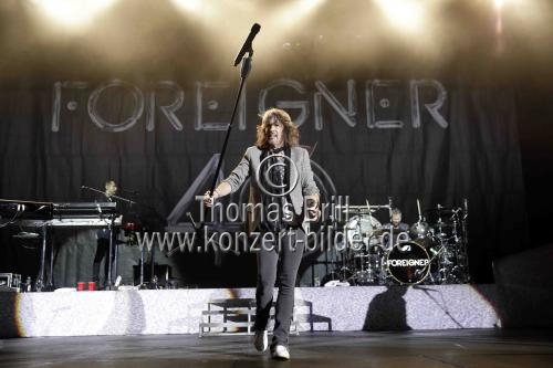 Britisch-amerikanische Rockband Foreigner gastiert auf ihrer 