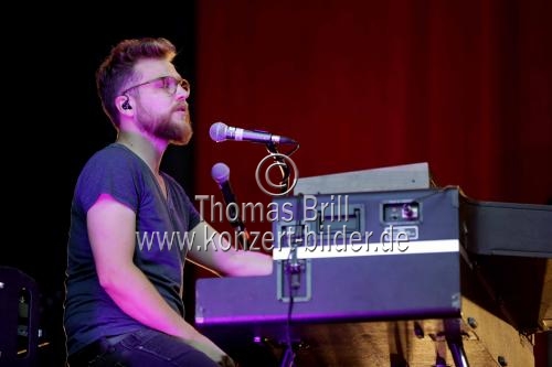 Deutsche Sänger Mark Forster gastiert auf seiner 