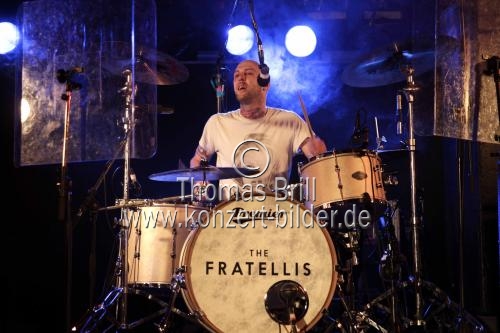Schottische Rockband The Fratellis gastiert auf ihrer 