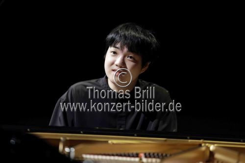 Japanische Pianist Mao Fujita gastiert mit Werken von 