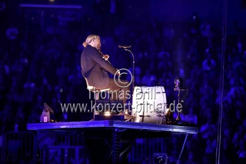 Deutsch/amerikanische Violinist David Garrett gastiert mit Orchester und seiner Band auf seiner 