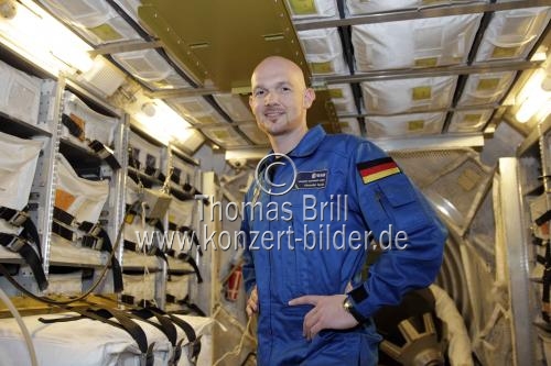 Deutscher Geophysiker und Astronaut Alexander Gerst trainiert für seinen sechs monatigen Aufenthalt auf der Internationalen Raumstation ISS im European Astronauts Centre Köln (© Thomas Brill)