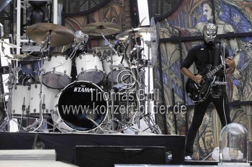 Schwedische Heavy-Metal-Band Ghost gastiert auf ihrer „Prequelle“-Tour im RheinEnergieStadion Köln (© Thomas Brill)