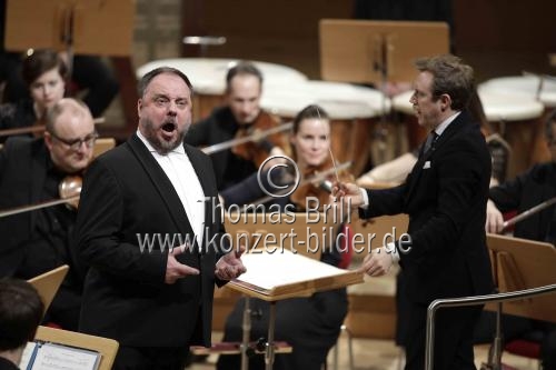 Deutsche Bariton Matthias Goerne gastiert in Begleitung der Mahler Chamber Orchestra unter der Leitung des britischen Dirigenten Daniel Harding in der Kölner Philharmonie (&copy; Thomas Brill)