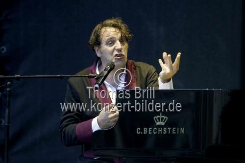 Kanadischer Musiker Chilly Gonzales gastiert auf seiner 