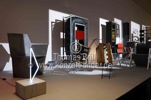 Die Ausstellung „Gruppe Pentagon“ gastiert vom 13. Januar bis 26. April 2020 im Museum für Angewante Kunst in Köln (&copy; Thomas Brill)