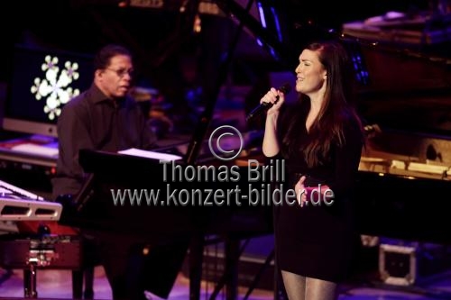Amerikanischer Jazz-Pianist und Komponist Herbie Hancock gastiert auf seiner 
