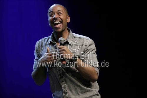 Comedian Handy Siam gastiert bei der RebellComedy Show - Die üblichen Verdächtigen des 25. Köln Comedy Festival im E-Werk Köln (&copy; Thomas Brill)
