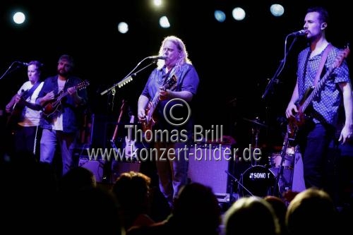 Amerikanischer Rock- und Blues-Gitarrist Warren Haynes gastierte auf seiner 