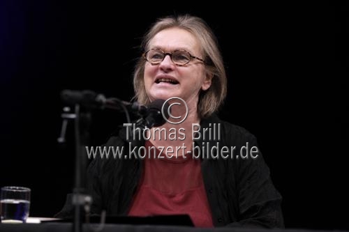 Michael Krüger, Jan Wagner, Elke Heidenreich, Nora Bossong und Jürgen Becker beim großen Lyrik-Abend im Klaus-von-Bismarck-Saal Köln (&copy; Thomas Brill)