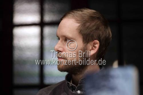 Deutsche Schriftsteller Heinz Helle liest aus seinem neuen Roman 