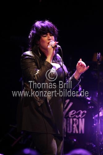 Britische Sängerin Alex Hepburn gastiert auf ihrer 