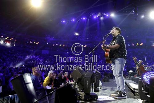 Kölner Musiker Björn Heuser un Fründe gastieren bei 