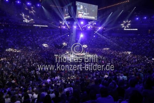 Kölner Musiker Björn Heuser un Fründe gastieren bei 
